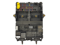 Блок запобіжників Jeep 56042148AF 518172002