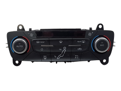 Приладова панель A/C Ford Focus F1ET-18C612-BG