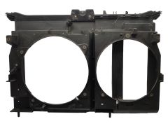 Корпус вентилятора 1484092080 C8 807 Citroen Peugeot