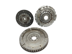 Комплект зчеплення 8200214391 7701478779 1.5 dci Renault Dacia