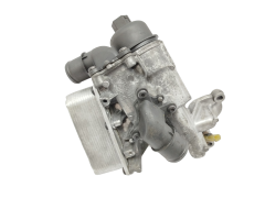 Корпус масляного фільтра 8200797762 Renault Nissan Opel 2.0 DCI