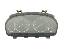 Тахометр BMW X5 9348711-01 2615528-03 Johnson