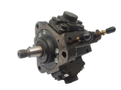 Інжекторний насос Bosch 55267246 0928400825 1.6 2.0 D Fiat