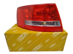 Лампа Права 4F5945096D 89450203802 Audi A6 Vika