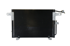 Конденсатор кондиціонера 4A0260403A 22601775601 Audi 100 Vika