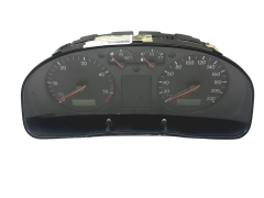 Тахометр VW Passat B5 88311245 1086