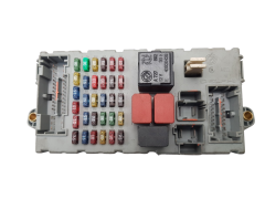 Блок запобіжників Fiat Punto 2 46520600 46774358