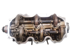 Головка блоку циліндрів Nissan 3.0 V6 VG30