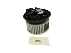 Вентилятор Opel Astra K 13497776 0130309503 3280