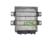 Водій NNN100743 NNW001550 A0047 YM Rover