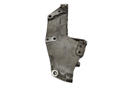 Кронштейн двигуна 8200741758 Renault Nissan 2.0 dCi
