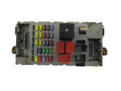 Блок запобіжників Fiat Croma 46846745 19692