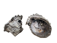 Обшивка кузова ND0002 1.9 dCi Renault Scenic 2 8200370824