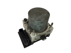 Насос гідравлічної системи Nissan Primera 47660AV712 0265800334 0265231317 3984