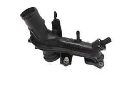 Корпус термостата 110602394R 2.0 dCi Renault Trafic 3 Vivaro 2 B NV300