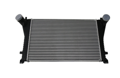 Охолоджувач повітря 5Q0145803K 11451451901 VW Audi Seat Skoda