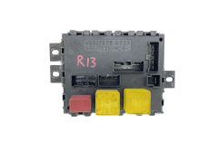 Блок запобіжників Fiat 46517276 64104