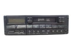 Касетне радіо Philips DC633