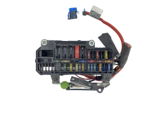 Блок запобіжників BMW 61136900583-03 10688710