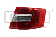 Лампа Права 5E5945112 99451618102 Skoda Octavia 3 DPA