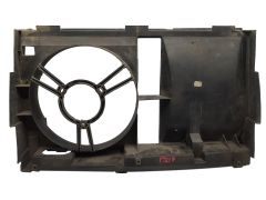 Корпус вентилятора Peugeot 309 1308E7 9602371980