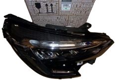 Фара Правильно Новий оригінал 260100902R Renault Clio 5