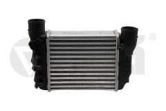 Охолоджувач повітря 8E0145805N 11451803601 Audi Seat Vika