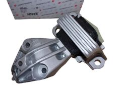 Подушка двигуна Робіть Renault 586494 112100020R Hutchinson