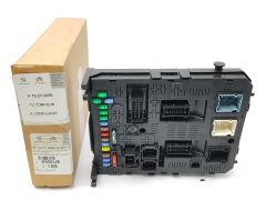 Блок запобіжників Оригінал Citroen C4 Picasso 6580JE 9663510180