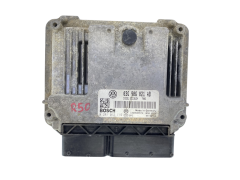 Контролер двигуна VW 03G906021AB 0281012119 Bosch 64074