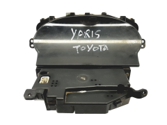 Тахометр Toyota Yaris 83800-52120 457300-0146 40597