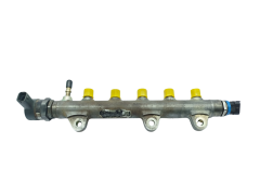 Інжекторна рейка 8200680078 0445214114 Bosch Renault 2.0 DCI
