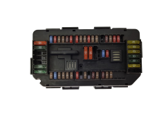 Блок запобіжників 6114 V7 922487903 19096.000.001 BMW