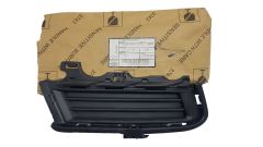 Решітка бампера Права Оригінал 5G0853212D VW Golf 7
