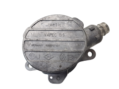 Вакуумний насос Renault Opel Nissan 2.2 DCI 8200797164