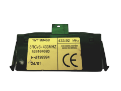 Водій Land Rover YWY100460 52010468D 29624