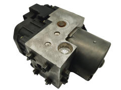 Насос гідравлічної системи Nissan Primera 476609F615 0265216837 0273004565 62057