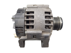 Генератор Renault 7711134722 T542466R 746012 120A Valeo