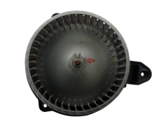 Вентилятор Audi A6 C5 4B1820021B MF016070-0361 Bosch
