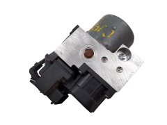 Насос гідравлічної системи Nissan Primera 476608F815 0265216586 0273004316 1883