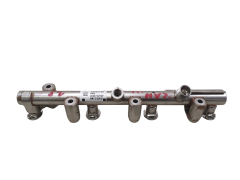 Інжекторна рейка 175201876R A2820701100 175200298R 1.3TCE Renault