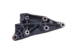 Кронштейн двигуна 135072A10A 3.5 V6 V4Y Renault Laguna 3
