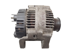 Генератор Renault 7700857073 A13VI164 110A Valeo