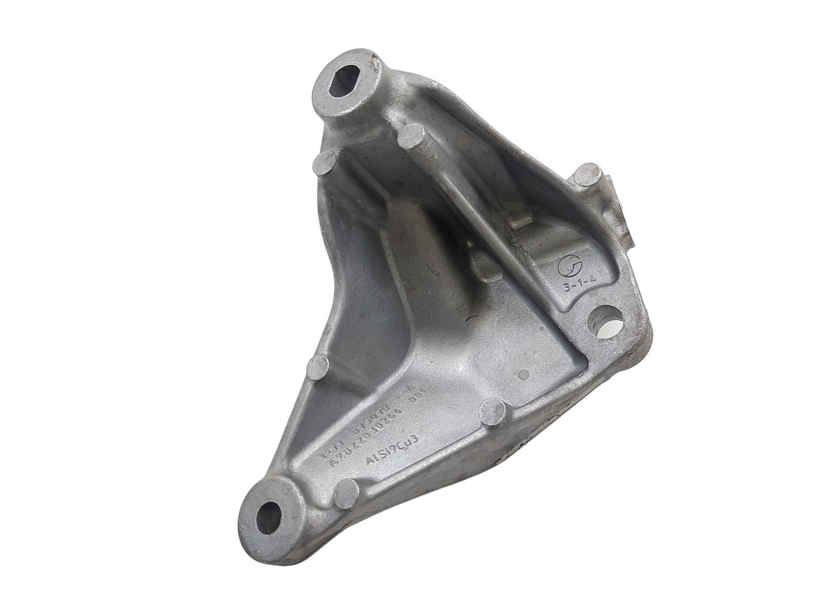 Кронштейн генератора Renault Dacia 117107507R A2822030244 1.0 1.3 TCe 0km main product photo