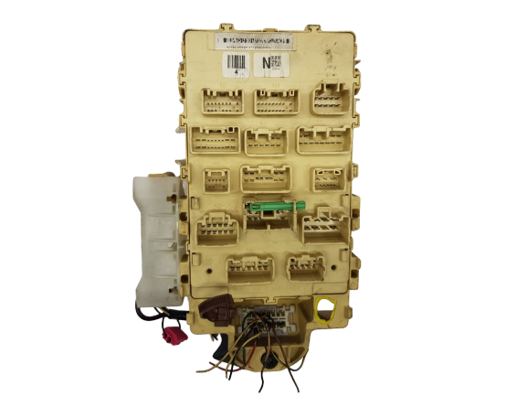Блок запобіжників Toyota 82730-0D040 20235 main product photo